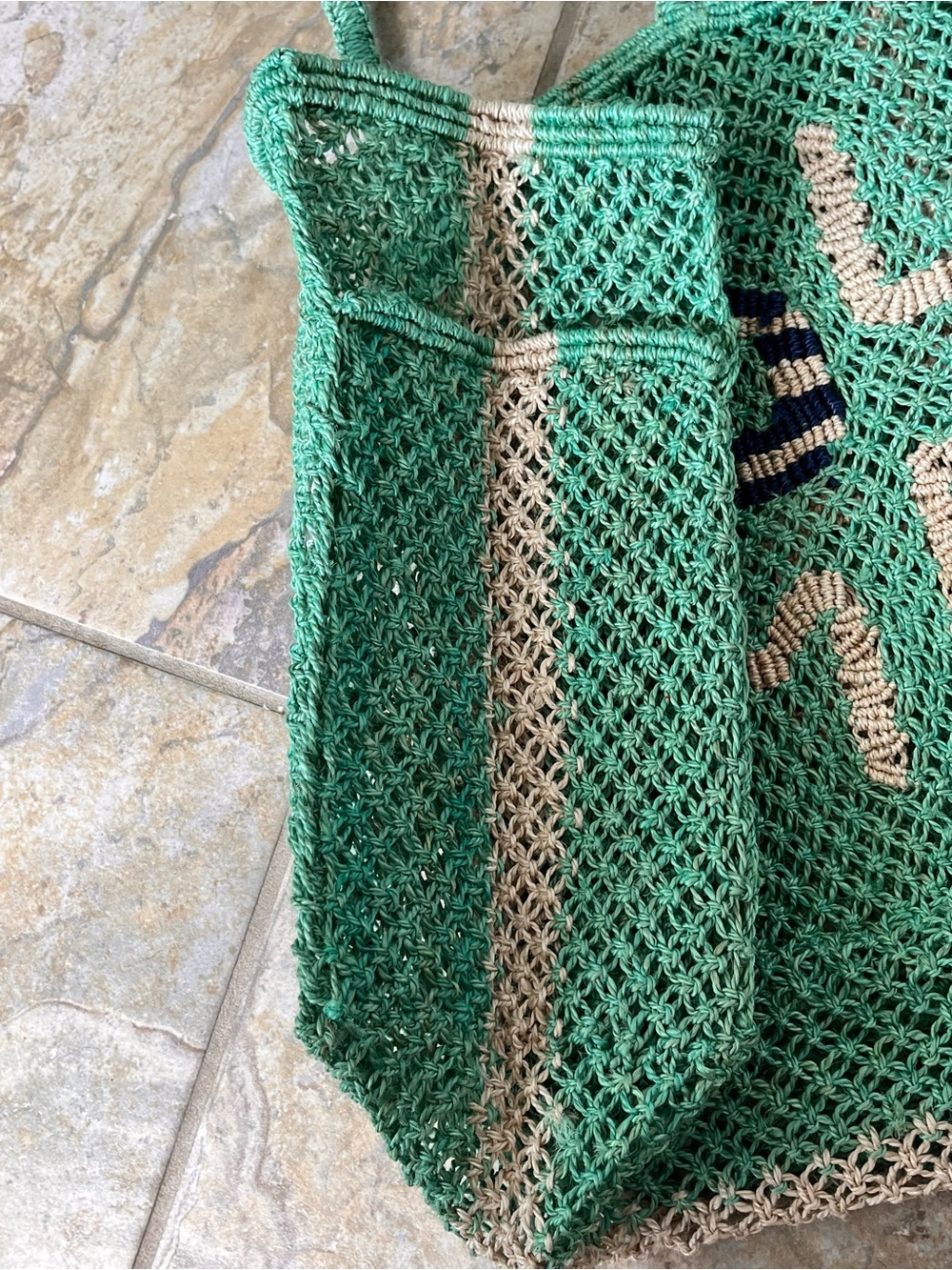 The Jacksons "Pool Time" jute tote bag - Picture 5 of 7